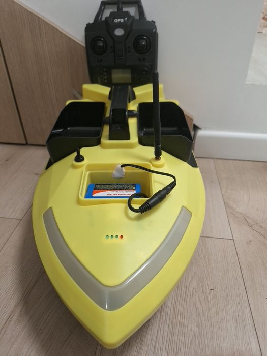 Navomodel Flytec V020 GPS + Sonar Wireless XJ-01 | Nou | 12000 mAh | 3 cuve