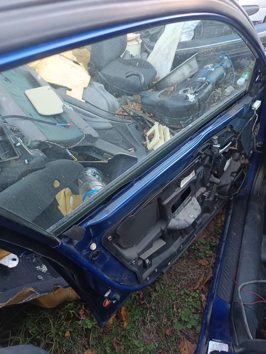 Предна лява врата за Мазда 6