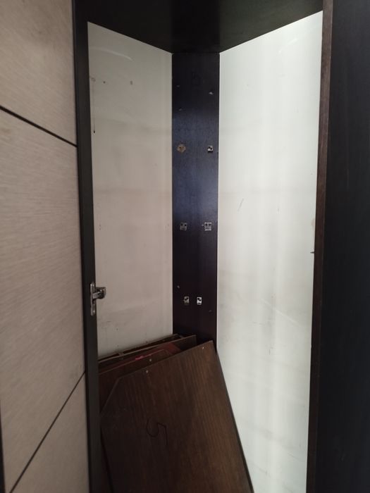 Угловой шкаф 24к