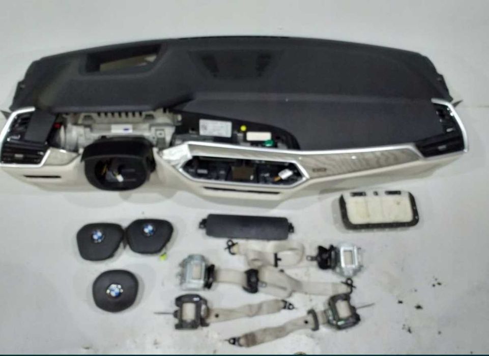 Арматурно табло колани airbag BMW X5 G05 X6 G06 Original