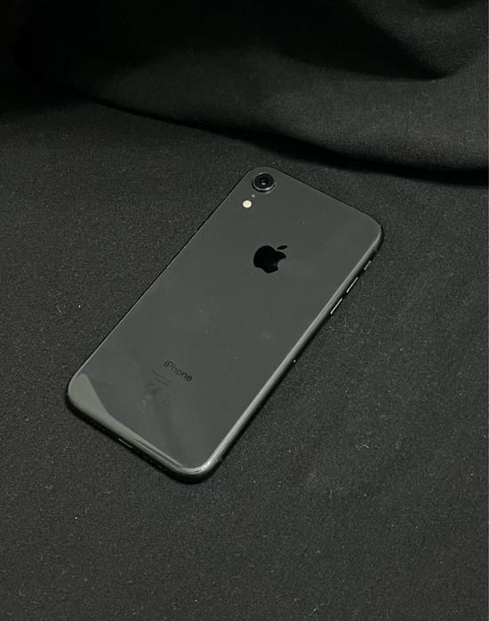 Iphone xr 64 gb 77%