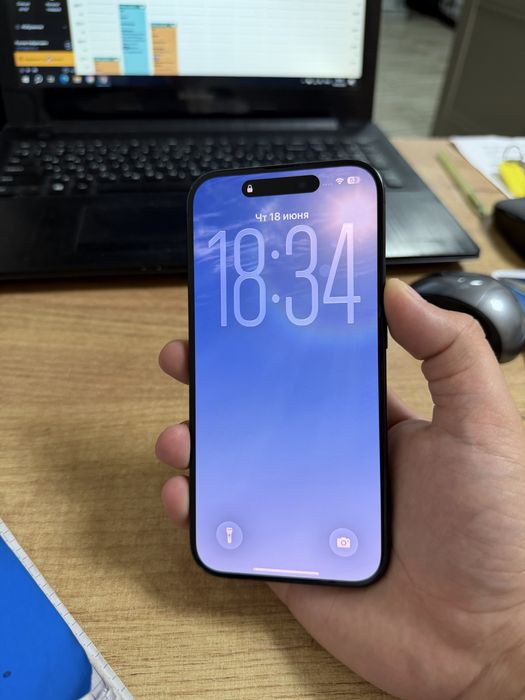 Iphone 15 Pro 256 гб