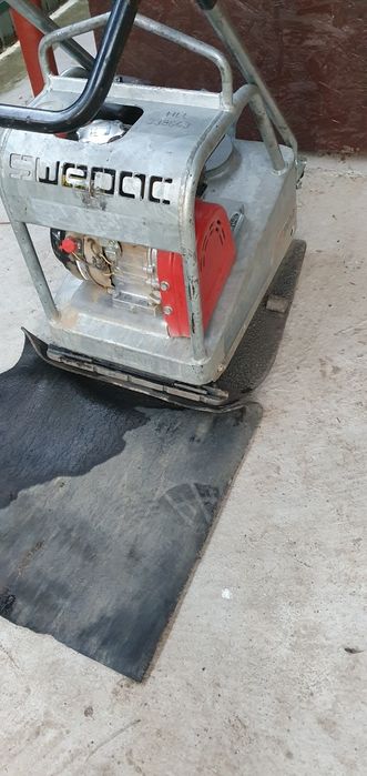 Inchiriez mai compactor/placa compactoare/picamer/vibrator beton/dezum