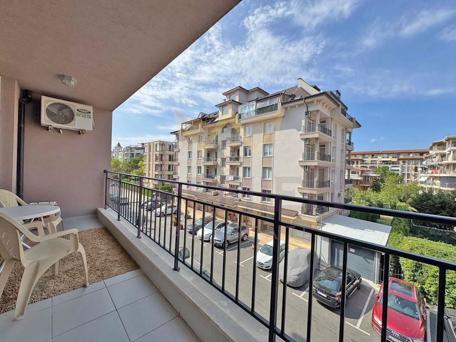 Продава се Двустаен апартамент в к.к. Слънчев бряг - 60 кв.м за 642 €/кв.м - Снимка #9