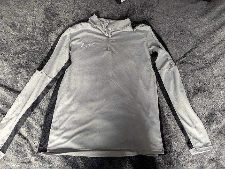 Nike и Adidas горнища