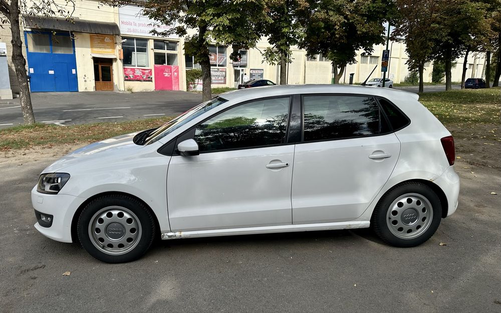 Volkswagen Polo 6R 2012 1.4 mpi