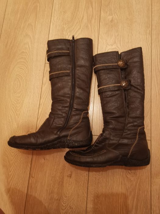 Стилни ботуши Geox, боти Tamaris и ботуши Rieker