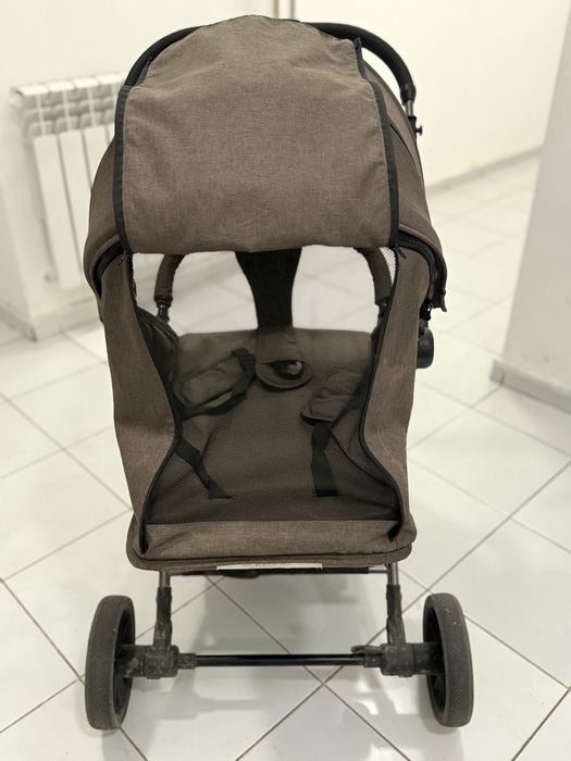 Детская коляска в отличном состояний