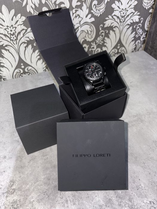 Продаются часы Filippo Loreti sport pilot