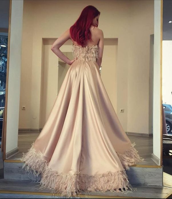 Дизайнерска рокля