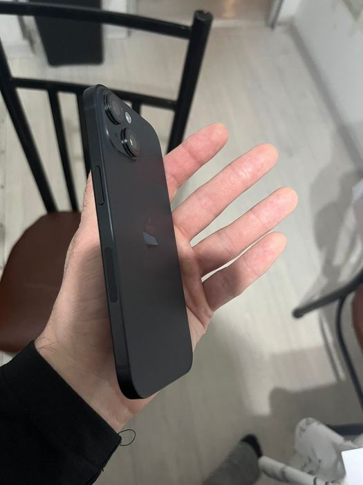 Айфон 15 128 гб,