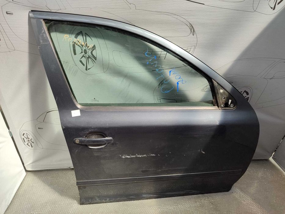 Ușă Față Dreapta Skoda Octavia Mk2 1Z Break Gri Cod Culoare 9J / F8J 2011 / [2004-2013] / 1Z0831056 (3A)