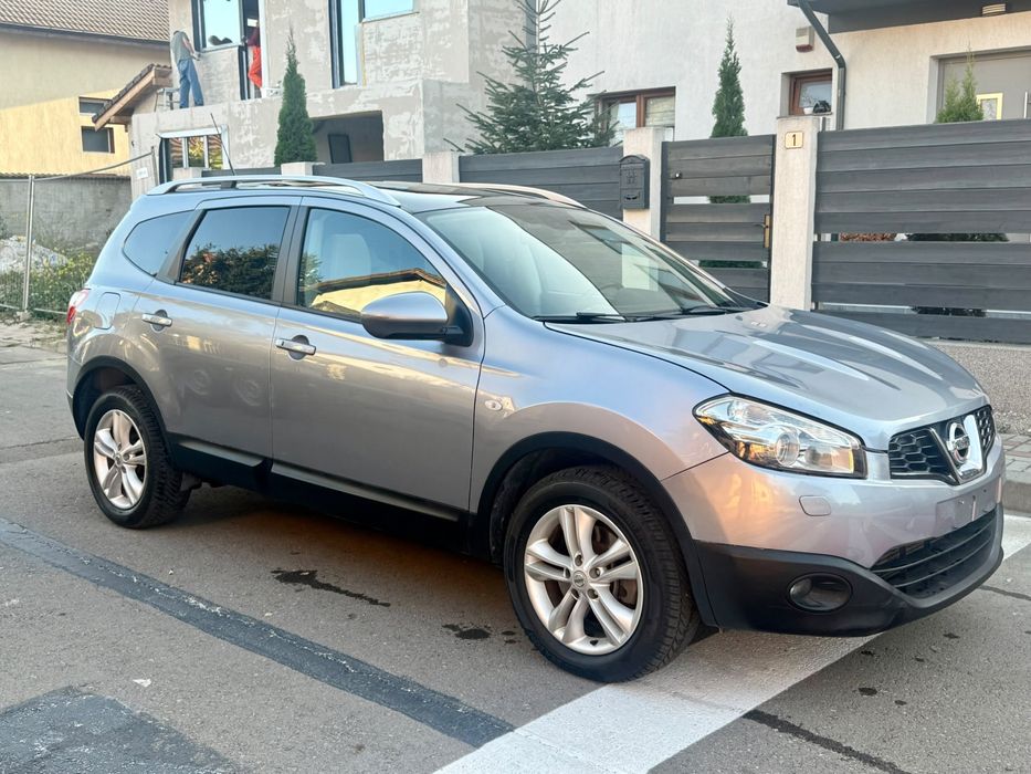 Nissan qashqai 4x4 /7locuri full teckna