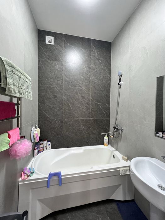 Продам квартиру на земле 3 комнаты Сергели туркво