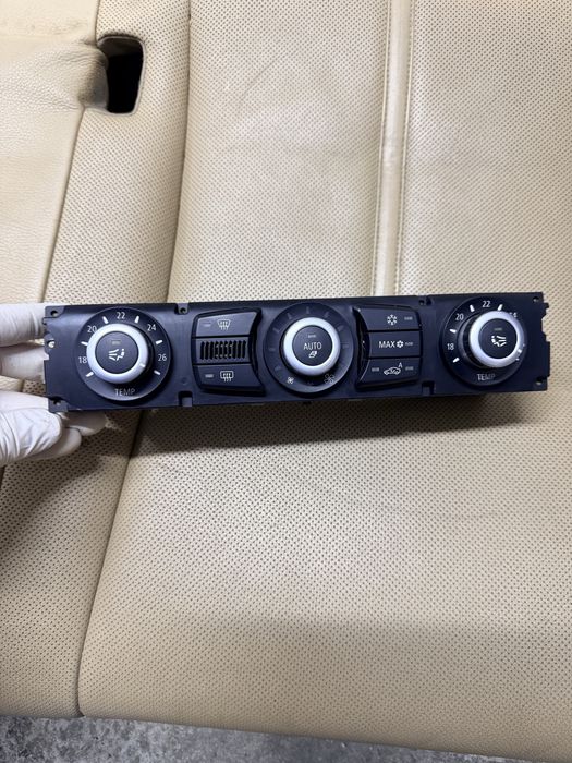 Panou climatronic bmw e60 e61