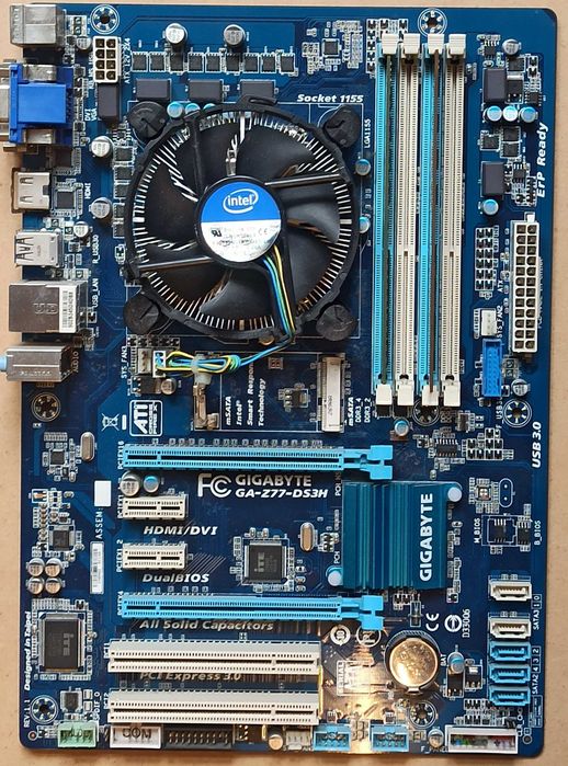 Kit Gigabyte (Z77)+ i5 + 6G RAM