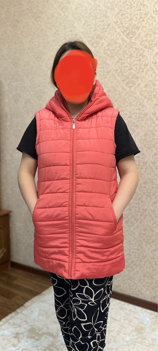 Безрукавка женская