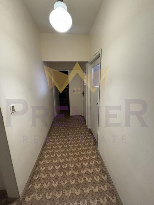 Продава се Четиристаен апартамент в Варна, Кайсиева градина - 86 кв.м за 887 €/кв.м - Снимка #9