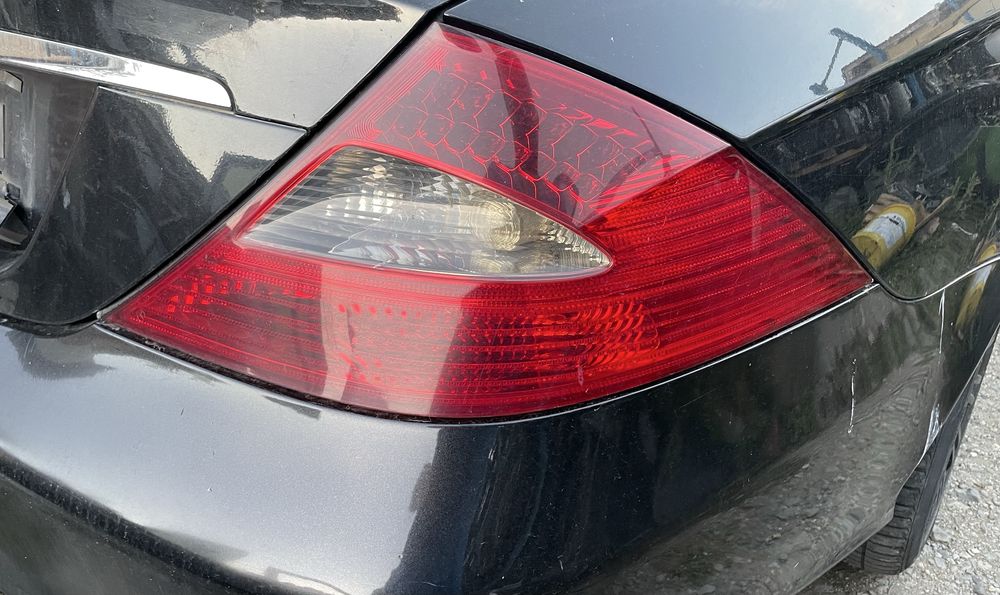 Stop Dreapta Mercedes CLS W219 Stare perfecta