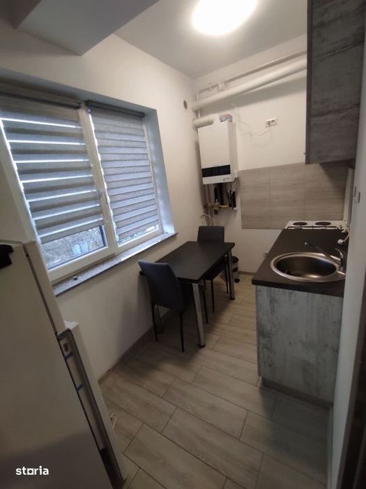 Apartament 2 camere, 43 mp, zona Centru