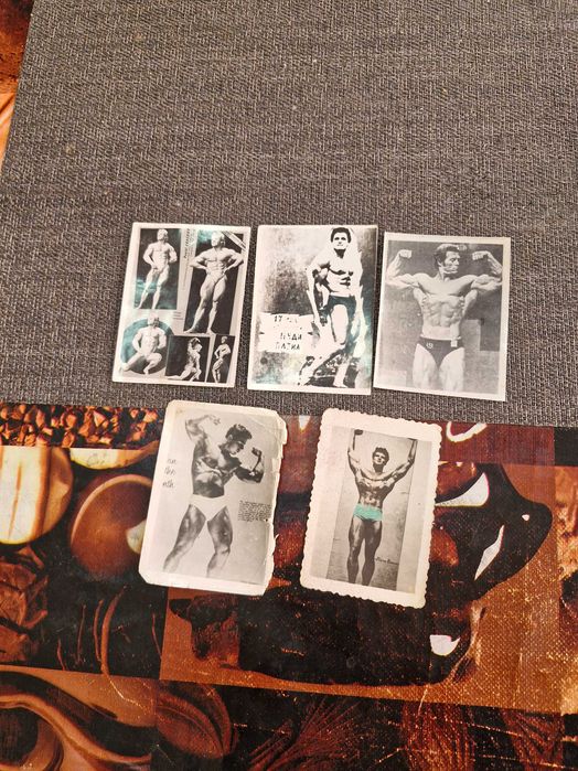 Продават се стари снимки