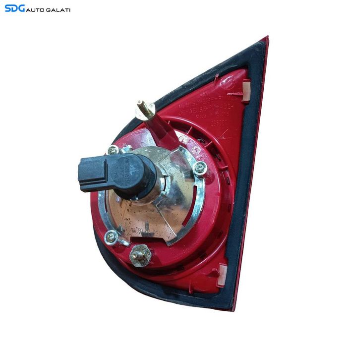 Stop Lampa Tripla Stanga de pe Haion Hayon Portbagaj Volkswagen Golf 5 Hatchback Scurt 2004 - 2008 Cod 1K6945093E [LS0404]