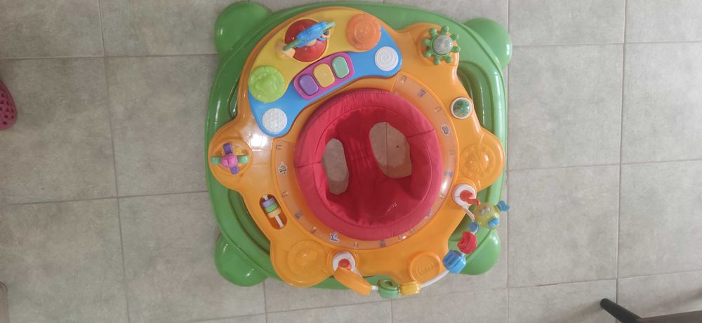 Бебешка проходилка и бънджи 2в1