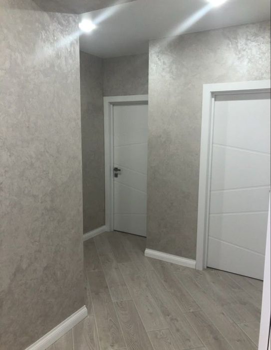 Поклейка обоев быстро качественно