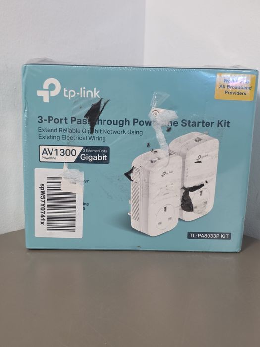 Kit PowerLine TP-Link TL-PA8033P, 3 Porturi AV1300, transfer 1300 Mbps, Alb, produs SIGILAT