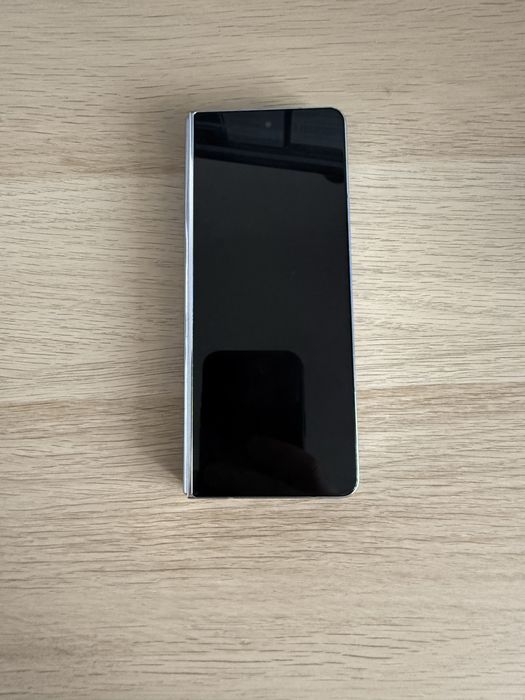 Samsung Fold 5 използван