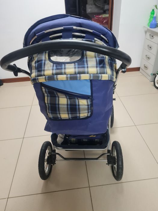 Продам детскую коляску