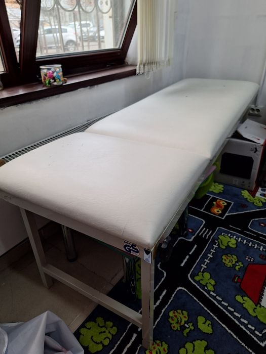 Продам кушетку для массажа