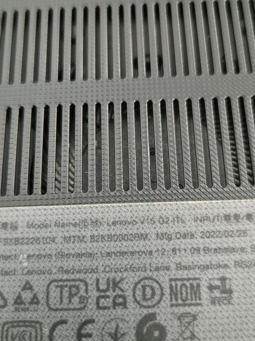 Lenovo V15 G2  i3 gen 11