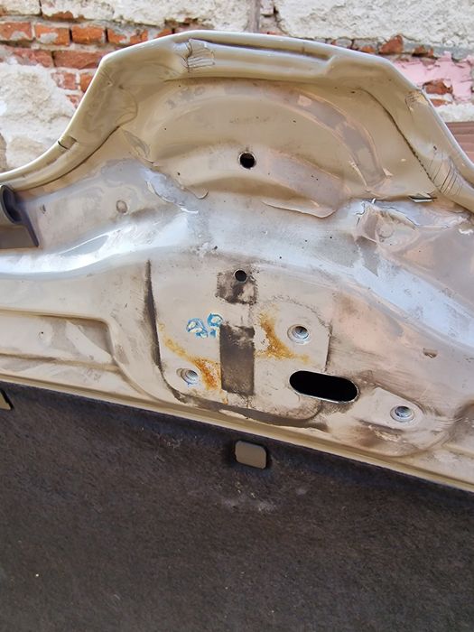 Skoda Octavia 2016 преден капак