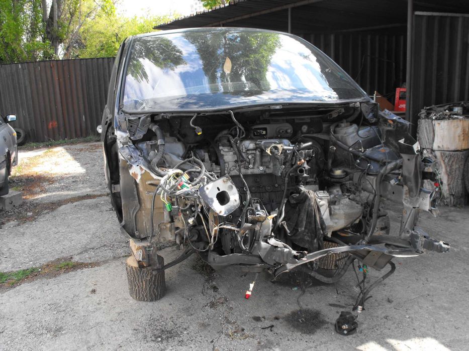 Ситроен С8 на части