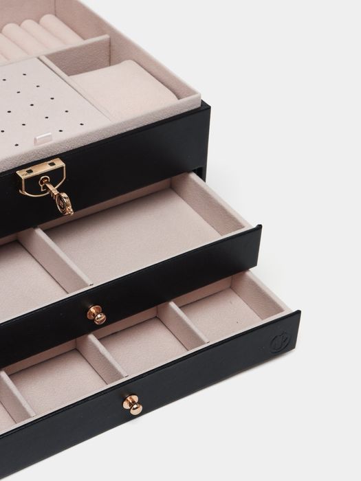 Шкатулка для украшений с замок ключом