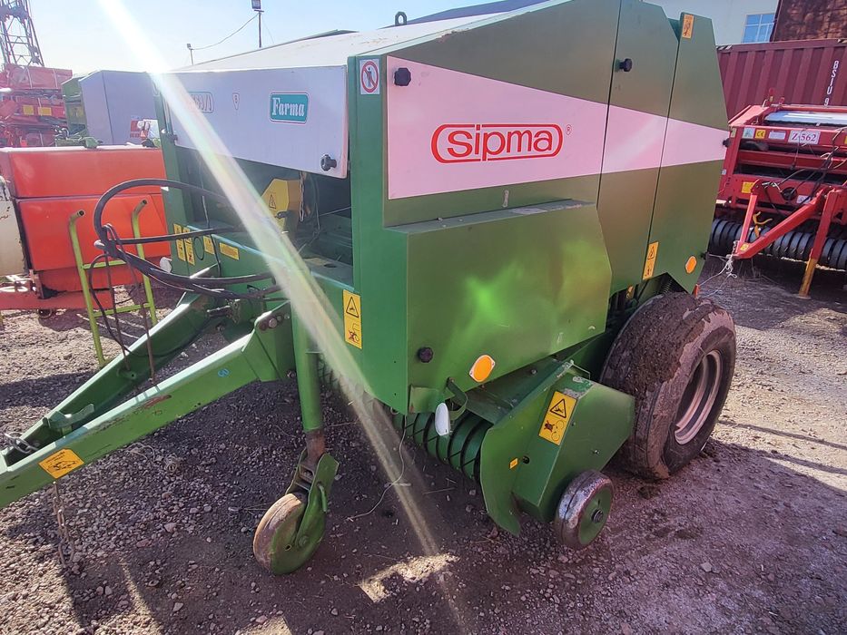 Пресс подборщик рулонный Sipma