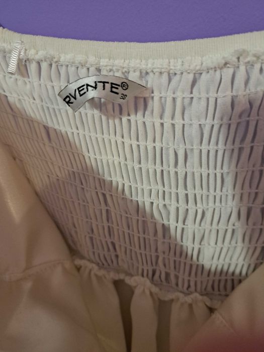 Къса официална рокля