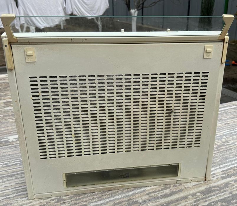 Продам вытяжку BOSCH