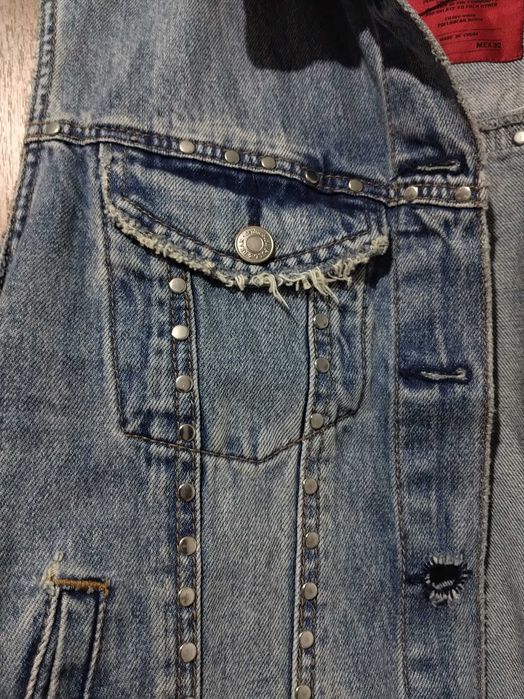 Vesta denim cu ținte