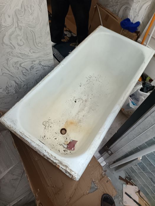 Чугунная ванна..