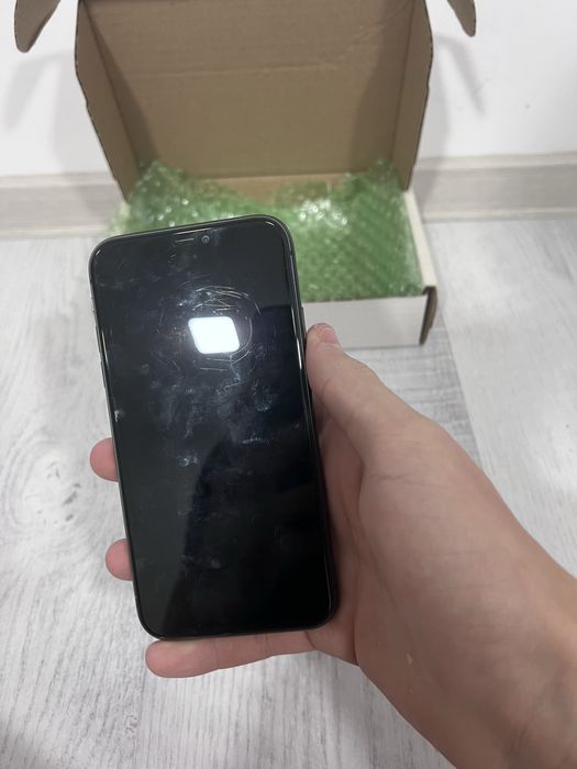 IPhone 11 - 128GB -100% Sanatate Baterie