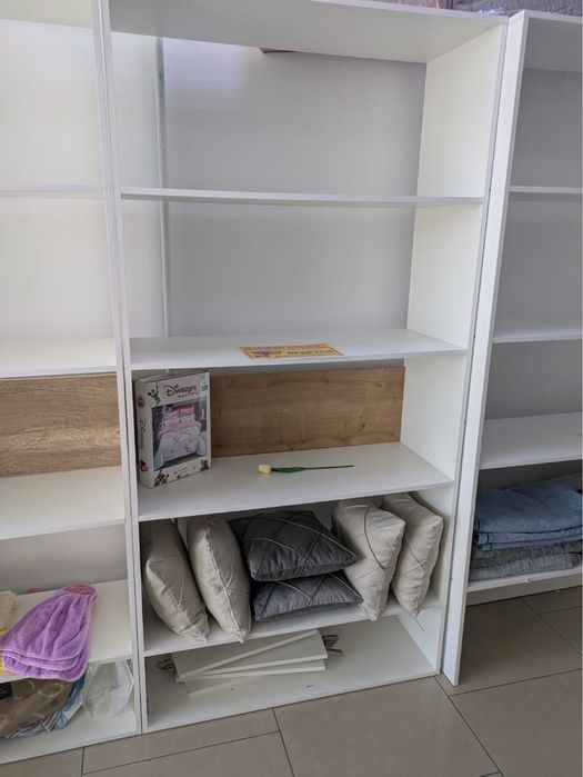 Продам стелажи для товаров