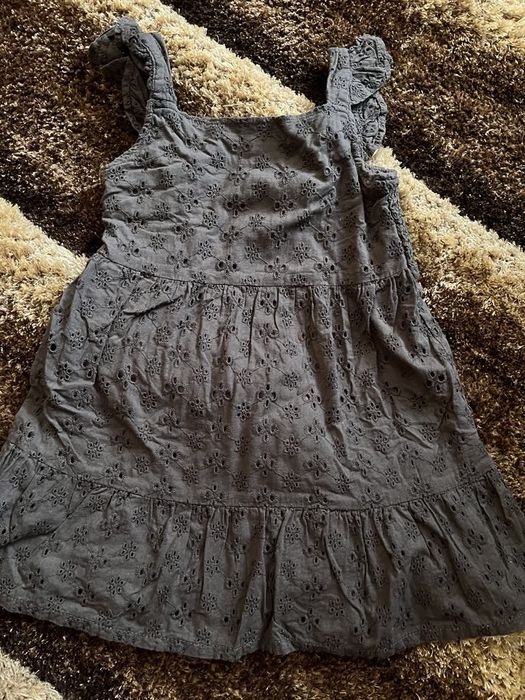 Роклички за момиче по 10 лв