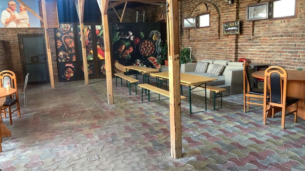 Vand hotel + restaurant + terasa + crama !!! Posibilitate rate !!!