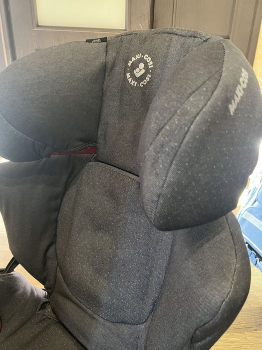 Детское автокресло maxi Cosi