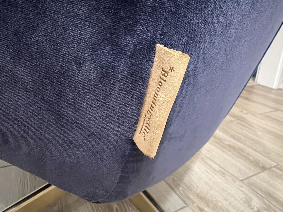 Vând fotoliu elegant rotativ de catifea