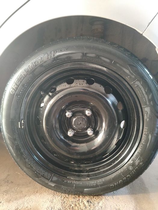 R15 diska balon yaxshi xolatda