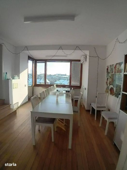 Triplex luminos cu rooftop de 80 mp, în Dorobanți
