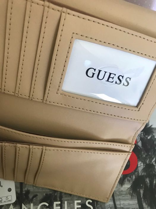 Ново оригинално портмоне Guess-USA